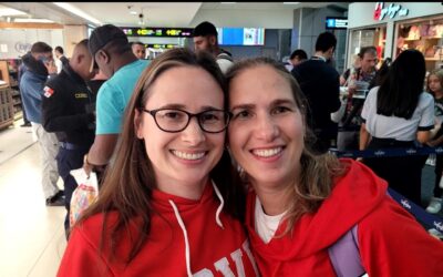 Sisters Reunite after Eight Years Separated by the Atlantic Ocean